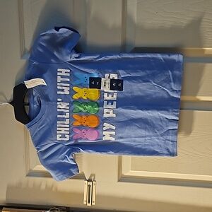 CHILLIN' WITH MY PEEPS TEE: BLUE: NEW WITH TAGS: SIZE XS (4/5)